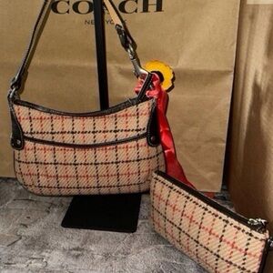 Rare Vintage Coach baguette Wool Plaid Shoulder Bag and wristlet- Tan and Black